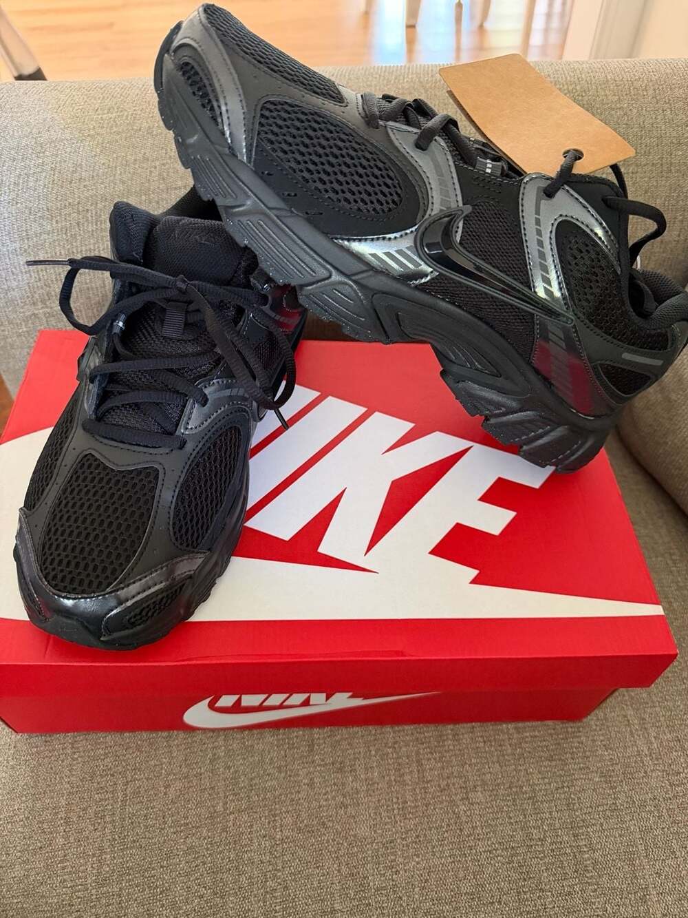 Nike V5 RNR Men's Shoes Black Anthracite Size 11.5